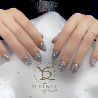 ネイル YURI Nail NARITAのネイルデザイン
