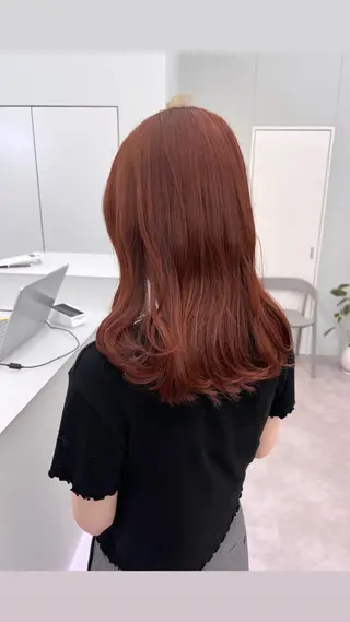 セミロング 名駅🦢大人艶カラー 🪽カミヤアカネのヘアスタイル