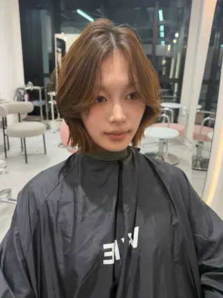 RiA/レイヤーカッ ト/ハッシュカットのヘアスタイル
