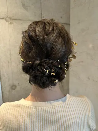 セミロング ヘアアレンジ はやしほのか| マンツーマン美容師のヘアスタイル