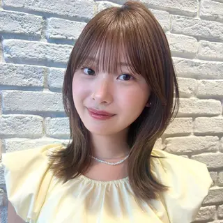 ミディアム カラー 顔まわり🥨レイヤー /透明感/水口舞奈のヘアスタイル