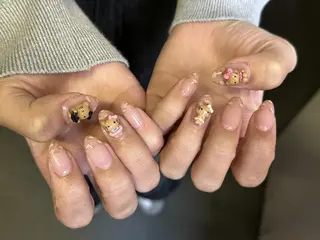 ネイル Pure&Rich Nailのネイルデザイン