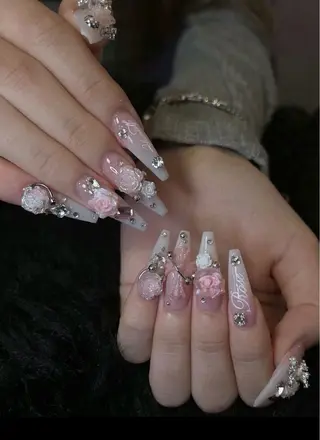 ネイル Julie NailSalonのネイルデザイン