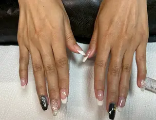 ネイル AIRI PEEKABOO梅田のネイルデザイン