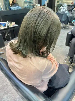 ミディアム ダブルカラー🦖 /髪質改善⚡️しおりのヘアスタイル