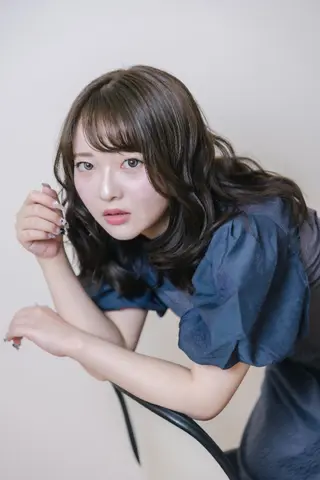 セミロング カラー 尾澤 尚希のヘアスタイル