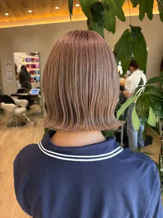 ショート ハイライト/透明感 /レイヤー/HINAのヘアスタイル