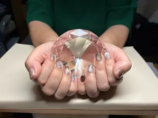ネイル Rainbow Moonのネイルデザイン