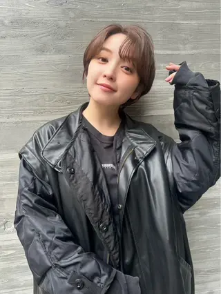 カラー ♻️ブリーチなし カラー♻️のヘアスタイル
