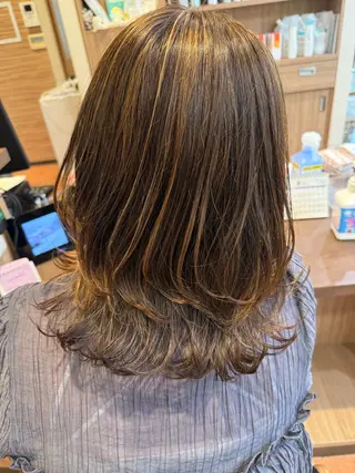 カラー 黒木 芽生のヘアスタイル