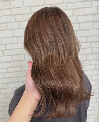 ミディアム カラー r i n k aのヘアスタイル