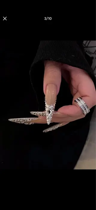 ネイル Sunny nail メナのネイルデザイン