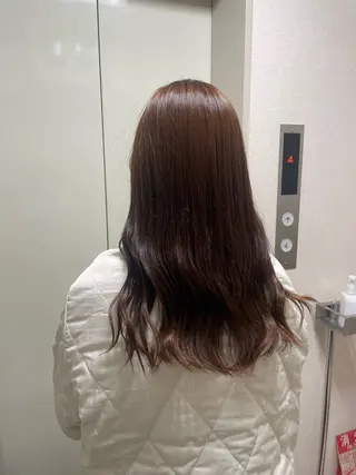セミロング カミヤマ リョウマのヘアスタイル