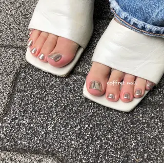 ネイル ネイリスト 土橋 由季のネイルデザイン