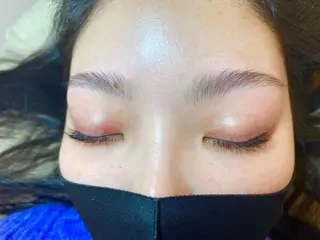 étora 渋谷 kuboの眉毛・アイブロウイメージ