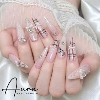 ネイル Aura Nail HanNaのネイルデザイン