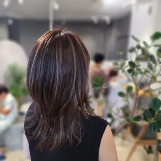 セミロング カラー 金田 拓也のヘアスタイル