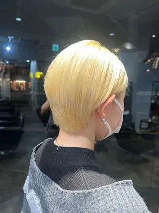 ショート カラー ハイトーンカラー が絶対可愛い✨泰聖✨のヘアスタイル