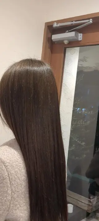 ロング ユートラクト守口 Akariのヘアスタイル