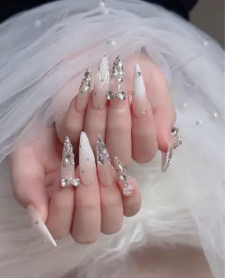 ネイル Julie NailSalonのネイルデザイン