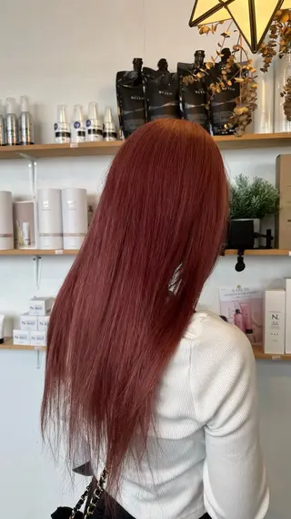 ロング カラー 比嘉 マリンのヘアスタイル