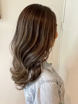 ミディアム カラー Ishii Tsuyoshiのヘアスタイル