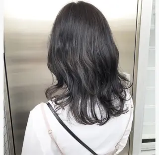 セミロング 永井 亜実のヘアスタイル