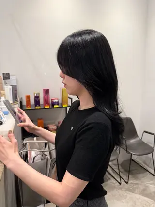 ロング カラー やました もえかのヘアスタイル