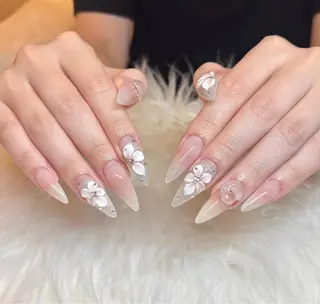 ネイル GreenNail salonパラジェルのネイルデザイン