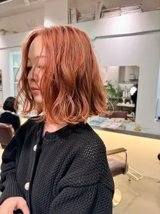 ショート カラー ooitヨシダ ミナミのヘアスタイル