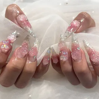 ネイル 🧁fein. nana🩵のネイルデザイン