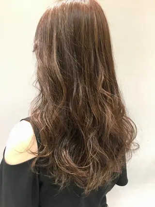 ロング カラー 🦖鶴岡 香純🦖のヘアスタイル