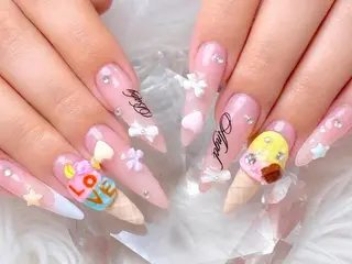 ロング カラー Bling Salonのネイルデザイン