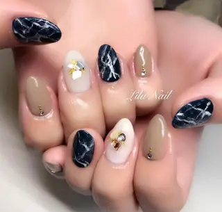 ネイル モチの良さ◉ フィルインネイル♡のネイルデザイン