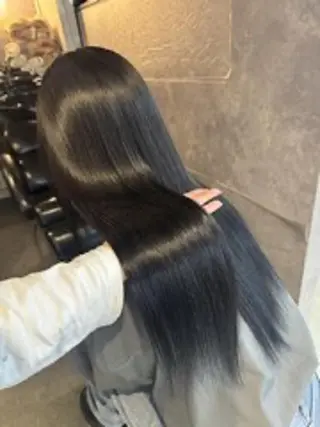 ロング カラー 💜eluあやね💜 🫧カラー・縮毛矯正のヘアスタイル