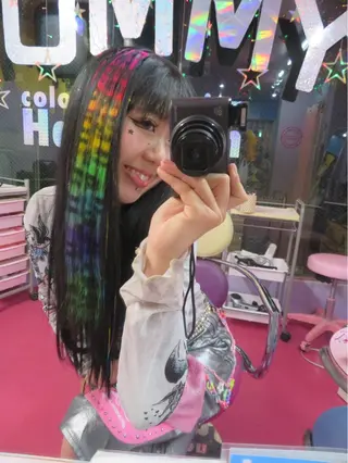 ロング カラー 👽KINA👽 派手髪🦖💖✨のヘアスタイル