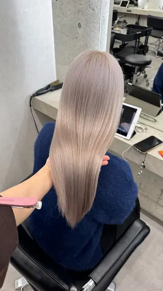 ロング カラー shio ハイトーン 💗【福岡天神】のヘアスタイル