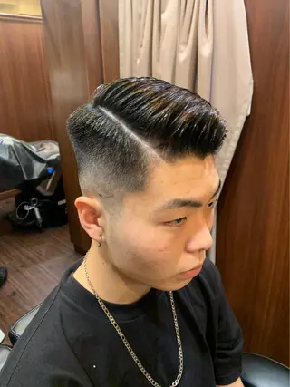 ショート 林田 龍明のヘアスタイル