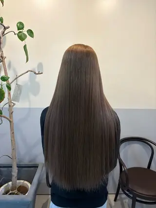ロング 鈴木 美由華/透明感/岡崎のヘアスタイル