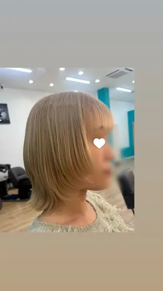 ショート Azule なつめのヘアスタイル