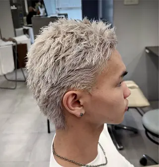 ショート パーマ メンズ 酒井 剛喜のヘアスタイル