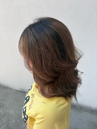 セミロング カラー 鮫島海斗☆レイヤー☆ ケアブリーチのヘアスタイル