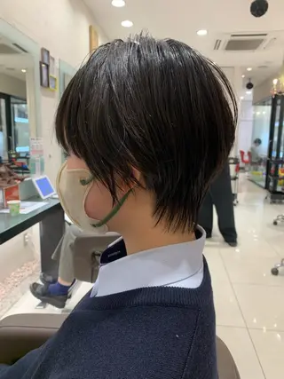 ショート EARTH 寺本尚生のヘアスタイル