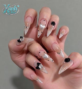 ネイル XIINHNAIL 船橋店　馬詰ちゃんのネイルデザイン