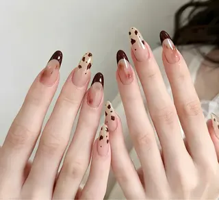 ネイル D-BEAUTY Nailsalonのネイルデザイン