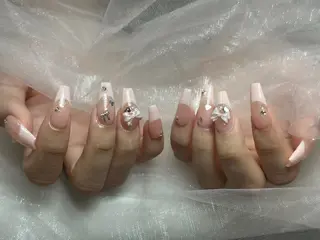 ネイル NIE NAIL Luxeのネイルデザイン
