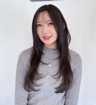 ロング カラー ✨髪質改善✨ハイトー ンカラー⭐️藤沢のヘアスタイル