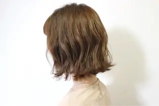 ミディアム カラー 徳本 駿太のヘアスタイル