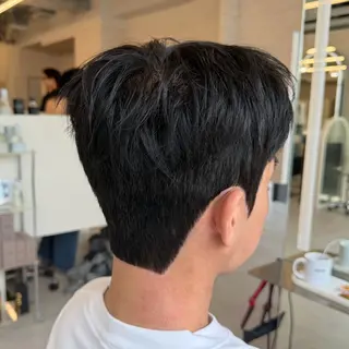 メンズ 韓国式ダウンパーマ 🇰🇷櫻井健のヘアスタイル