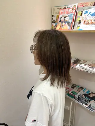 ミディアム AILERON 持倉のヘアスタイル